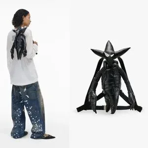 Marc Jacobs x Futura Pointman Backpack MARC JACOBS x FUTURA – Pointman Backpack Uma colaboração que  main image 3